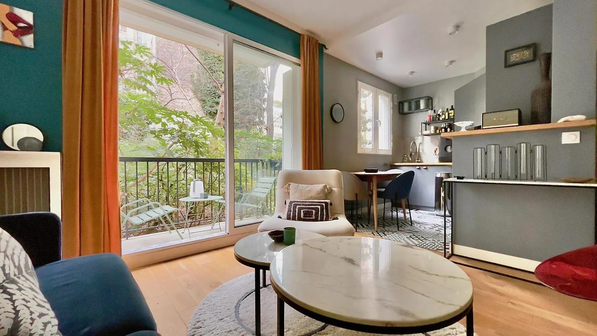 Superbe Appartement Cote Jardin Parigi 0*,